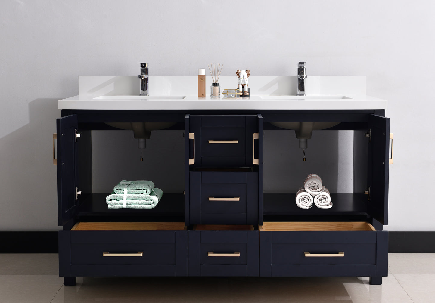 Serenity 60" Solid Wood Classic Bathroom Vanity